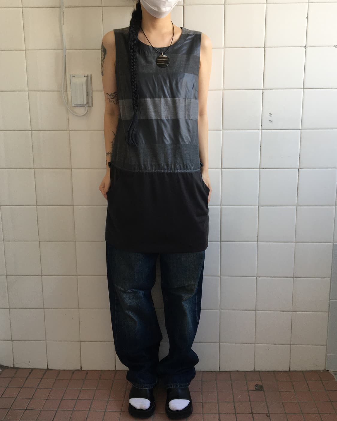 Glossy stripe pattern point onepiece 상품이미지1