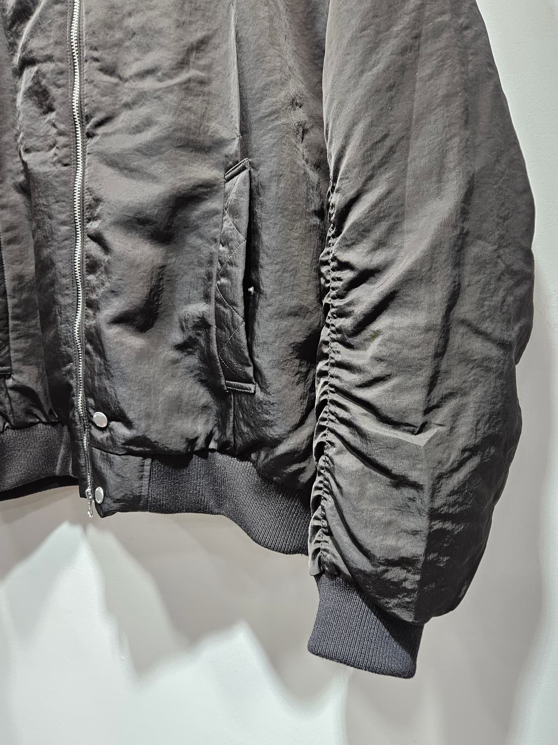 블랙 봄버 점퍼  상품이미지7