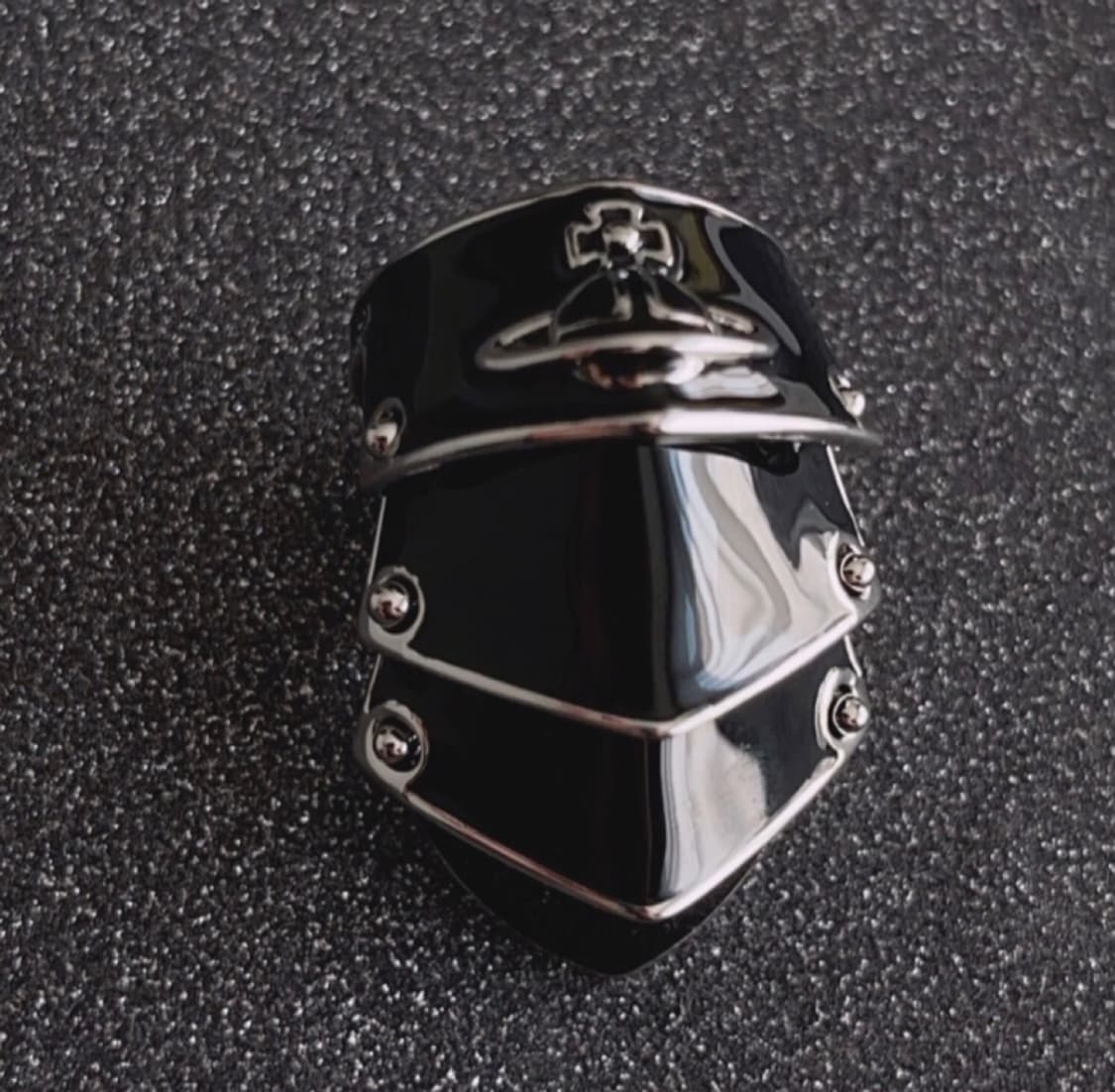 비비안웨스트우드 아카이브 블랙실버 아르테미스 너클링 반지 상품이미지5