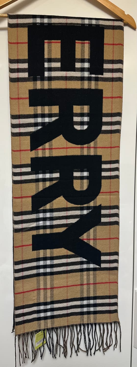 버버리 블랙 캐시미어 머플러 남여공용 상품이미지5