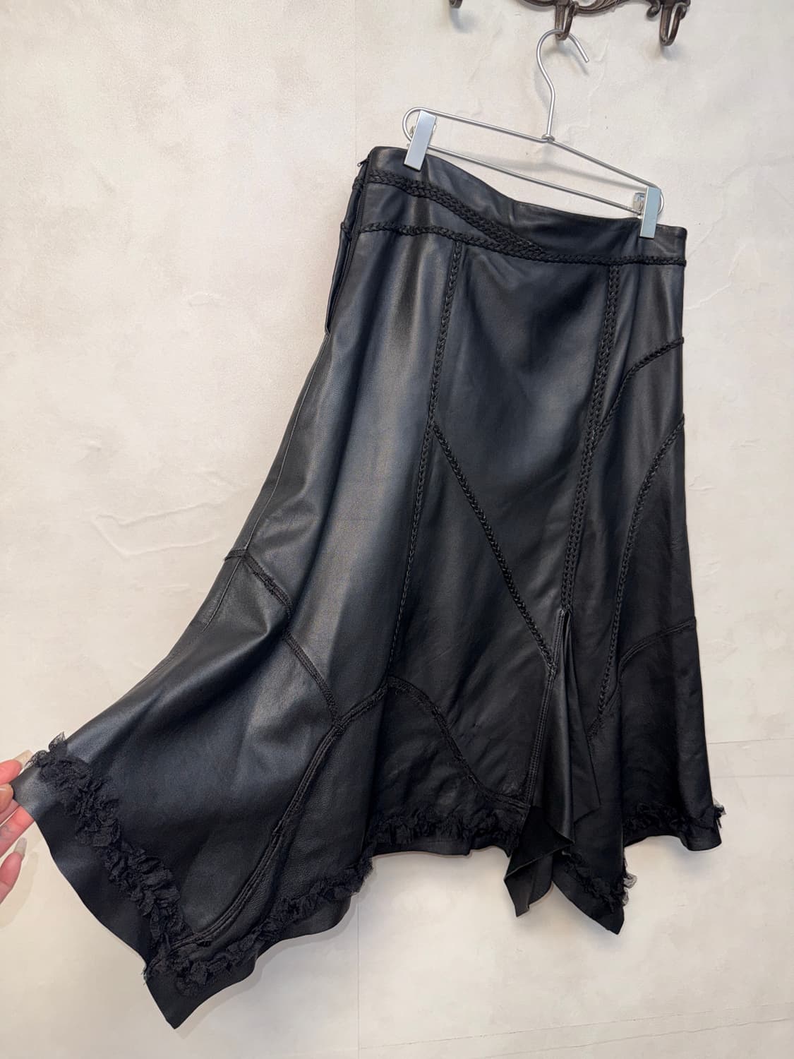 DOHO black lamb skin unbalanced lace sk 상품이미지2