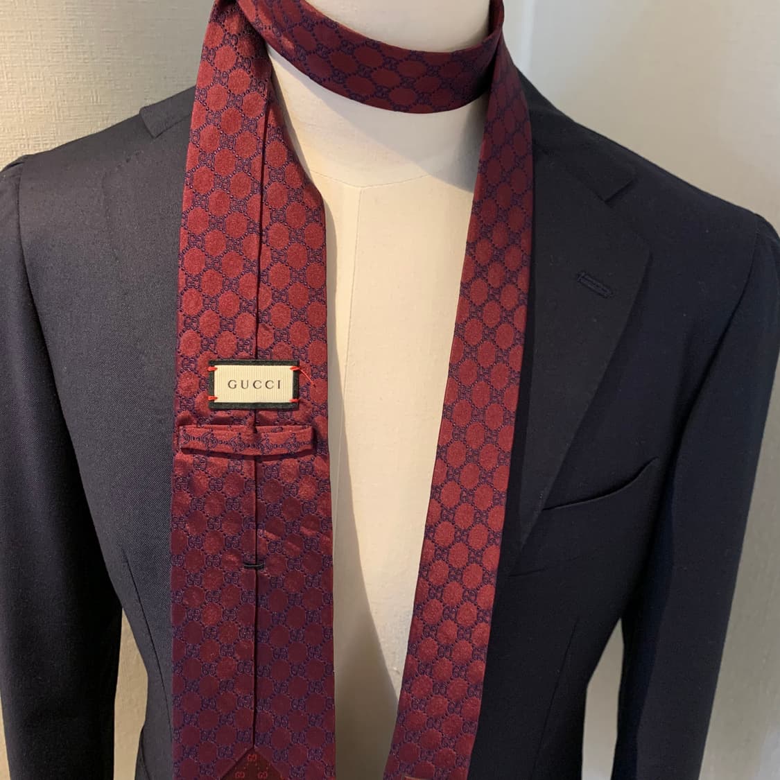 구찌(GUCCI) 신형 GG로고 모노그램 명품넥타이 100실크 8cm 상품이미지2