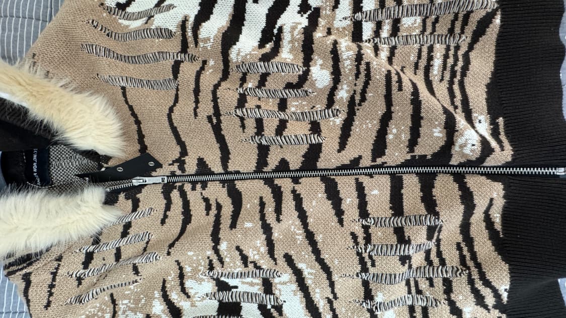 레이서월드와이드 racerworldwide 타이거 퍼 후드집업 상품이미지2