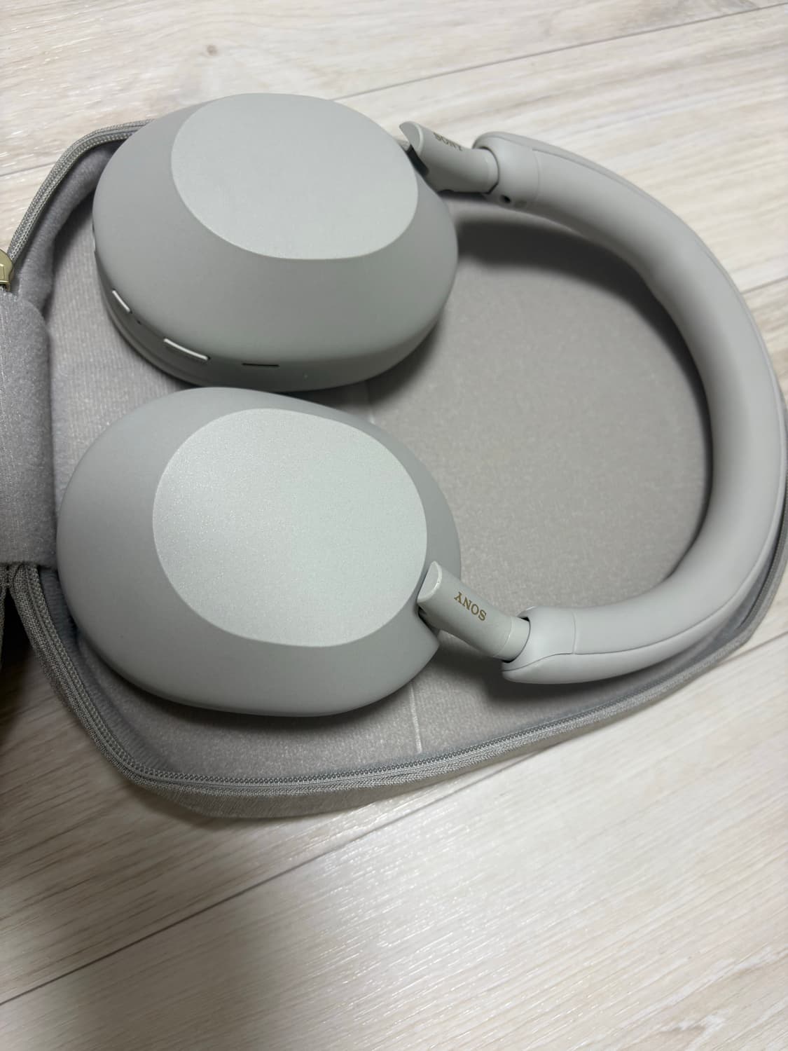 소니 1000XM5 플래티넘 실버 상품이미지5