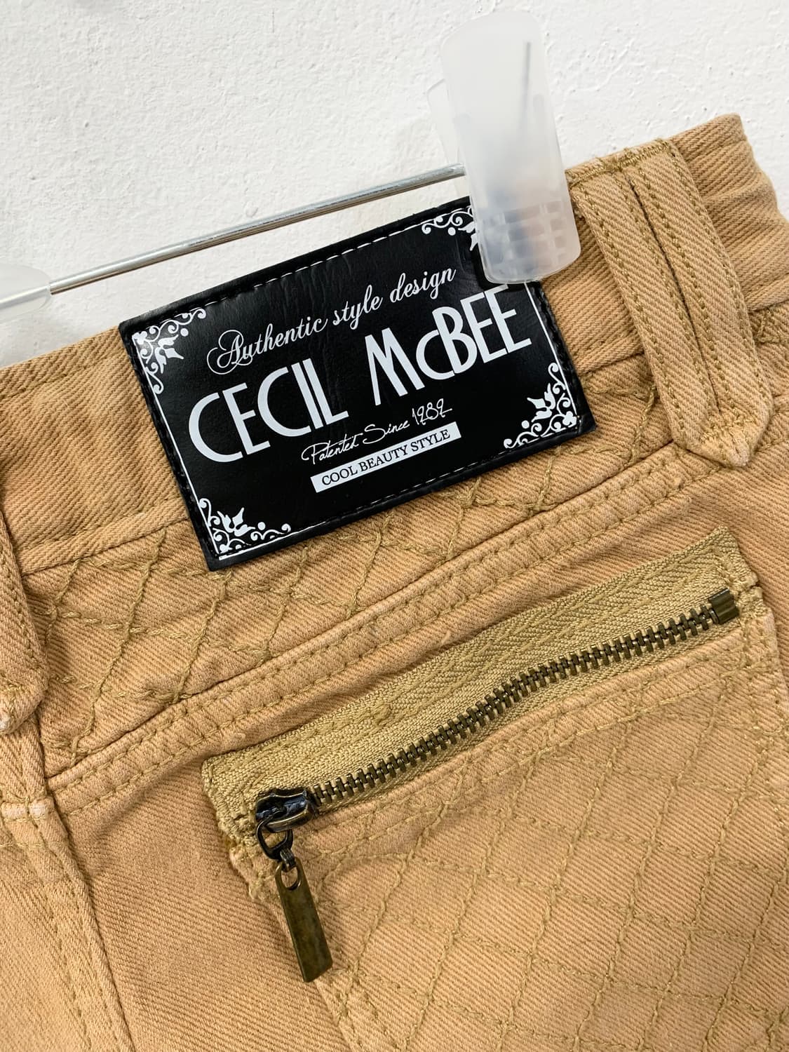 [CECIL MCBEE] 세실맥비 베이지 카고 숏츠 상품이미지8