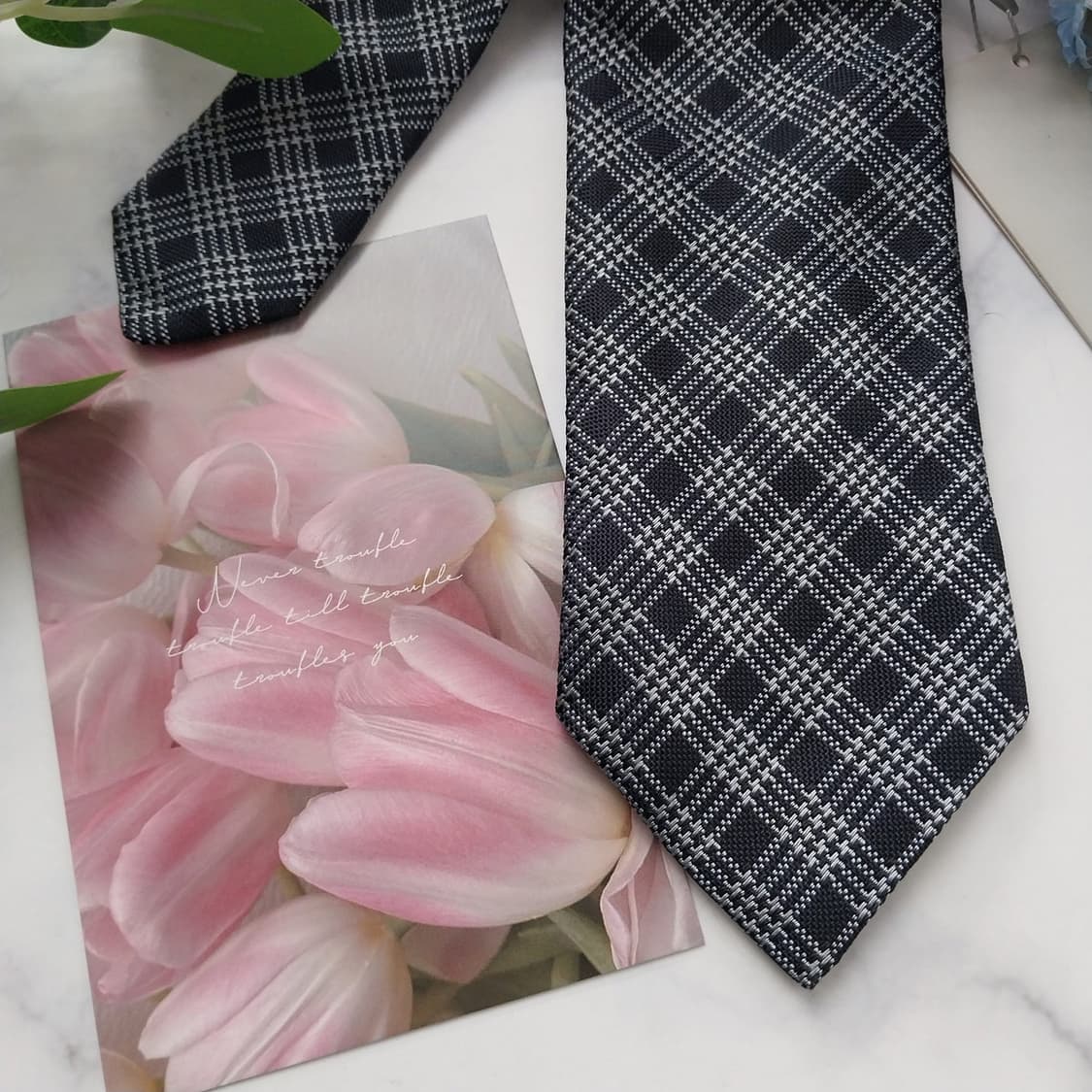 마에스트로 실크 블랙 체크 슬림 타이 7.9cm 새상품 K1510
 상품이미지3