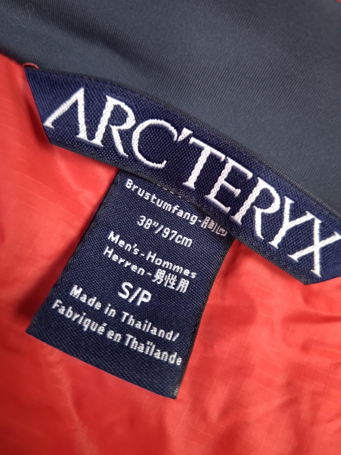 특A급 오리지날 아크테릭스 아톰SV 후디자켓 상품이미지6