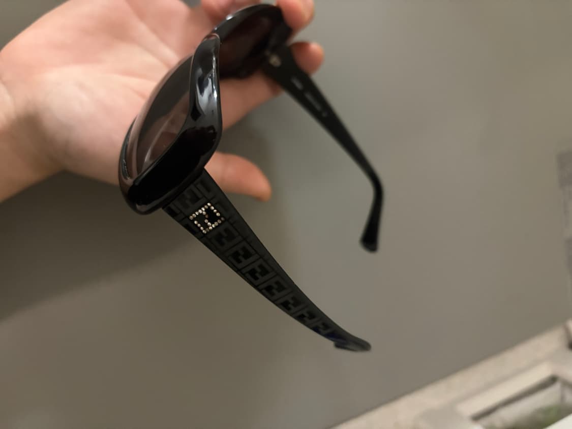 FENDI Cat-eye Logo sunglasses 상품이미지4