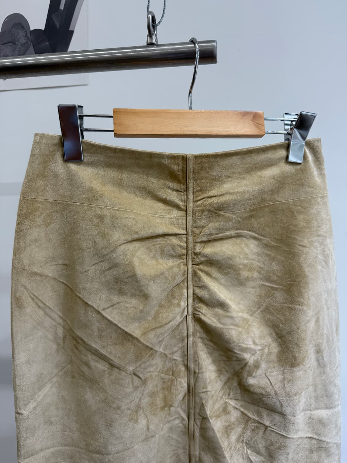 LOEWE (Made in Spain) 레더 스커트 상품이미지2