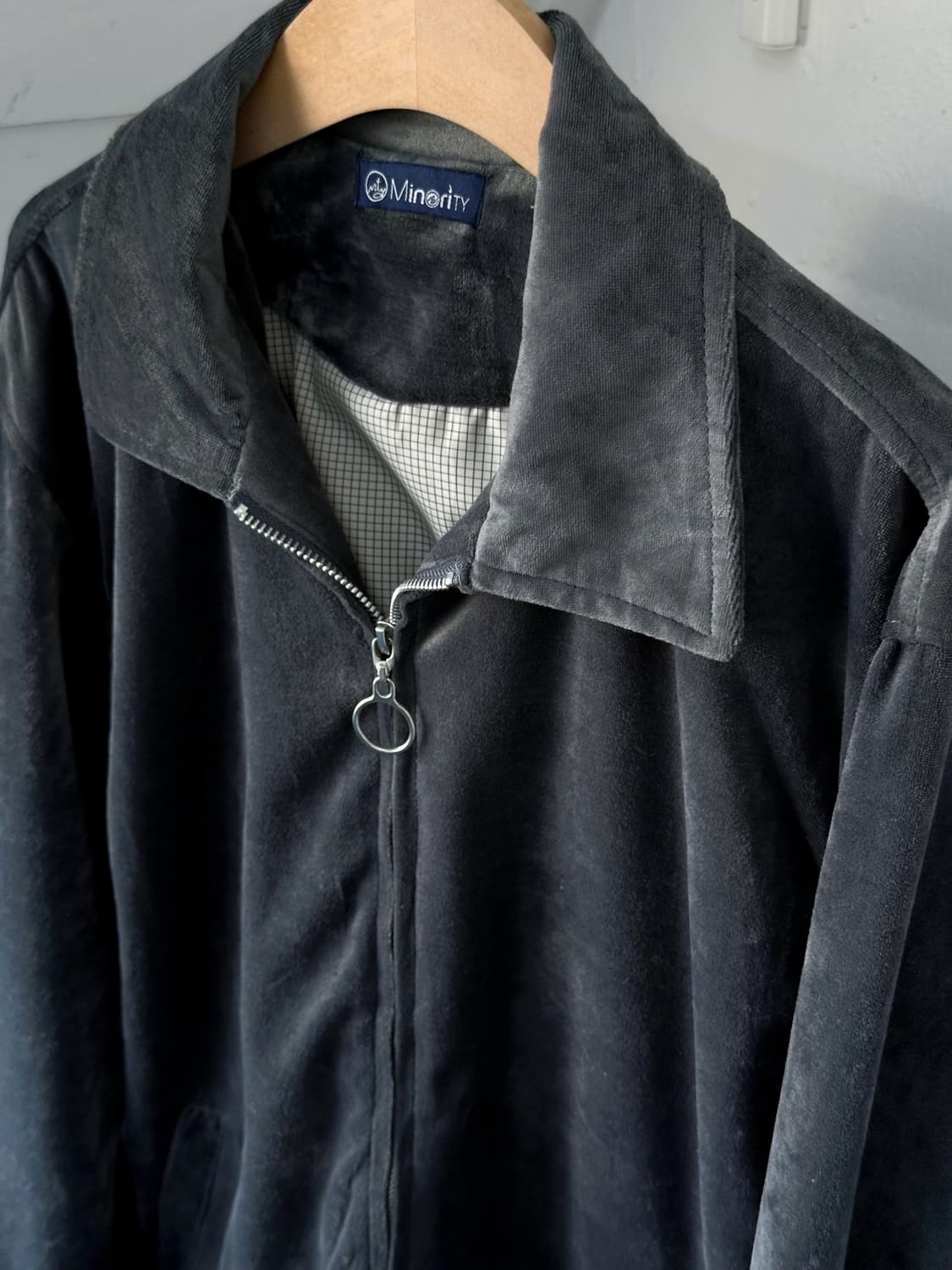 Velour fabric zip single jacket 상품이미지1