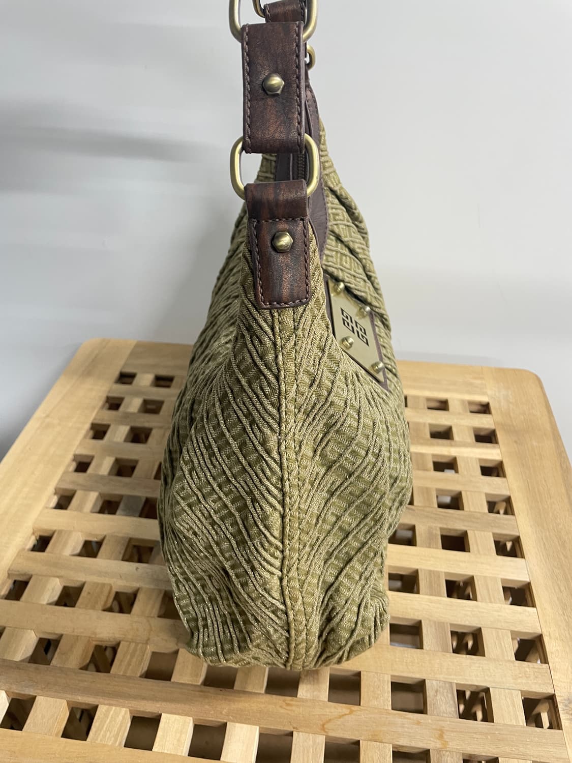 지방시 호보백 상품이미지3