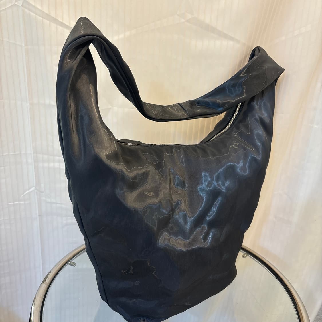 정품 COS 코스 하이 샤인 크로스바디     상품이미지2