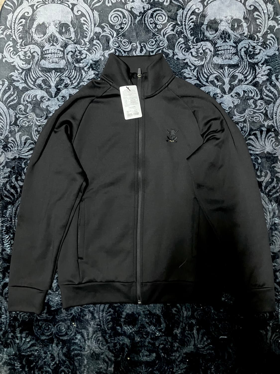 (새상품)스컬십자가큐빅디테일져지 상품이미지5