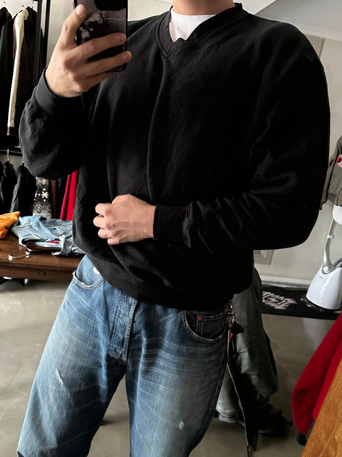 Russell Athletic 블랙 V넥 스웻셔츠 상품이미지5