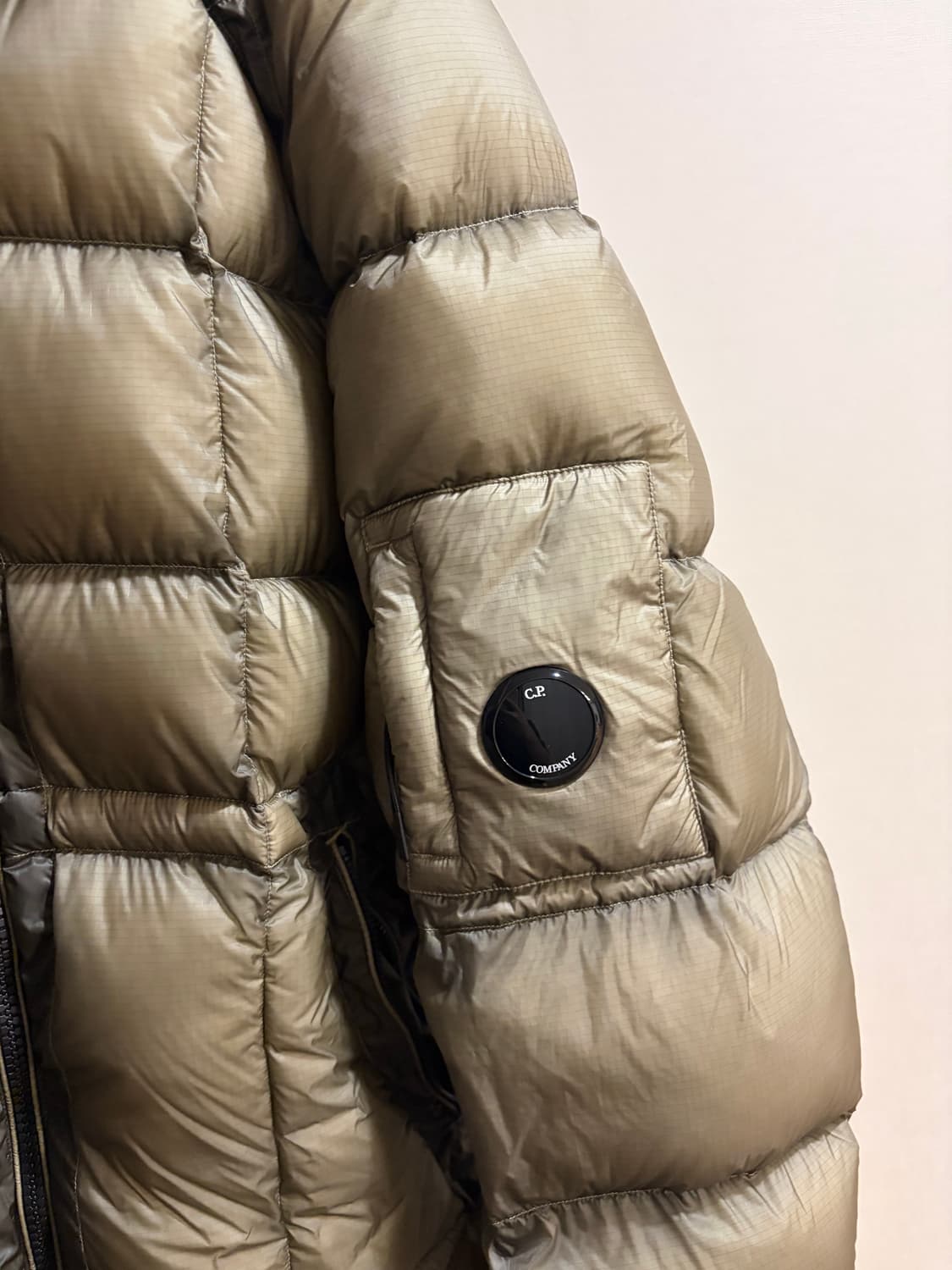 C.P. Company DD Shell 25 fw 후드 다운 자켓 L 상품이미지4