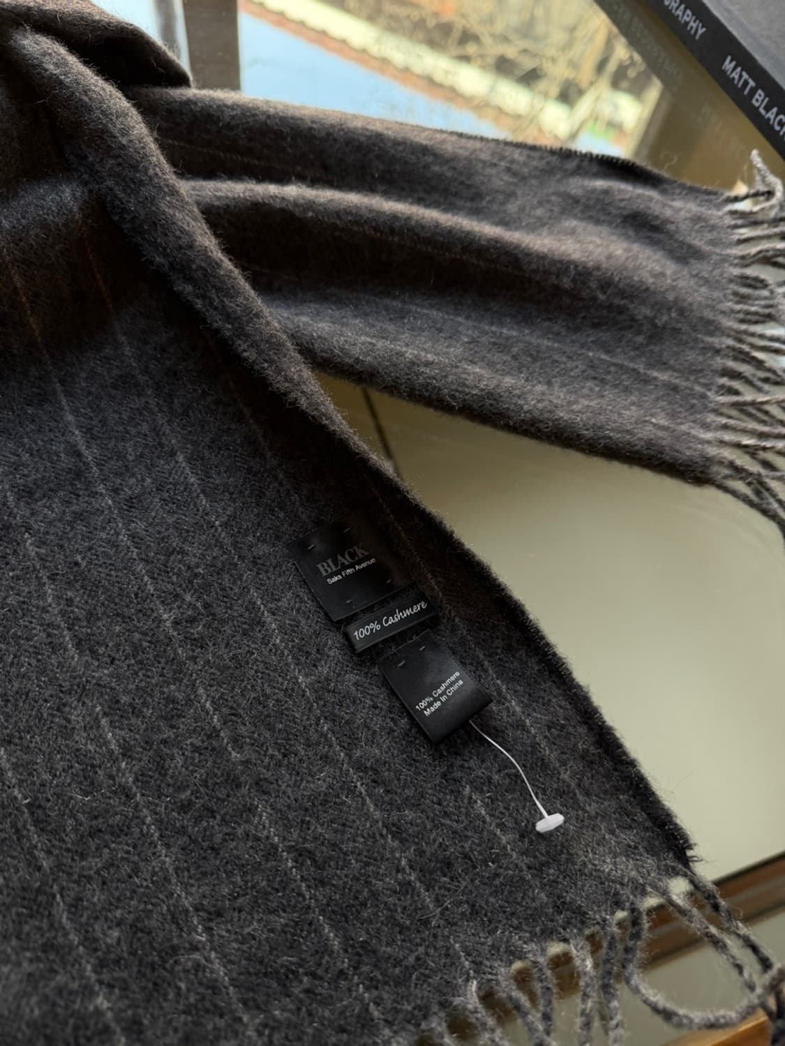 삭스피프스애비뉴 캐시미어 머플러 상품이미지4