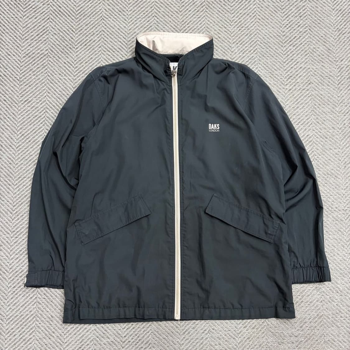 닥스 베이직 로고 바람막이 v1840 상품이미지1