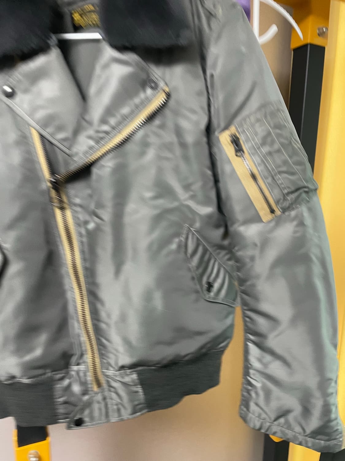 마카웨어 봄버 자켓 상품이미지3