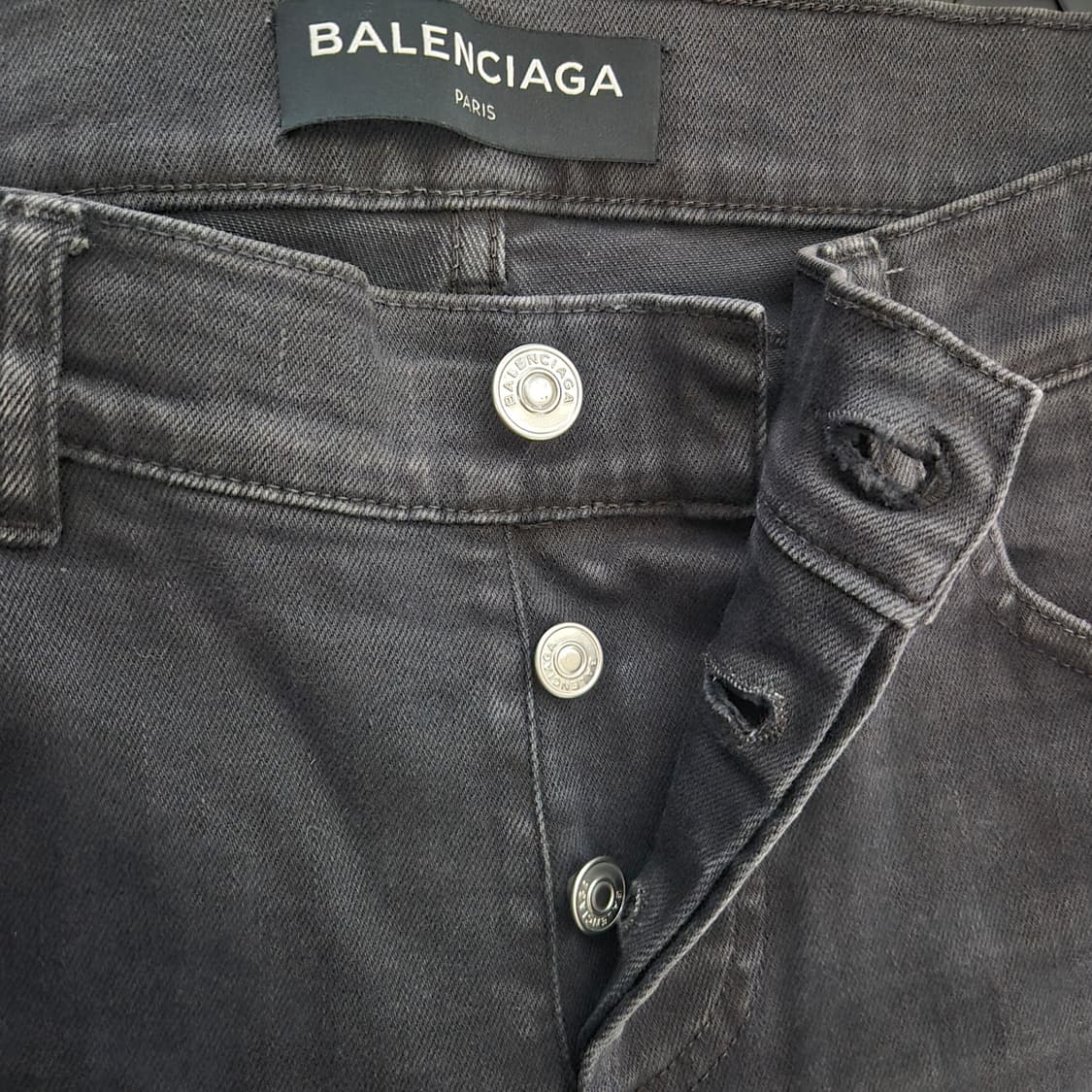 발렌시아가 17fw OG 개버딘 데님 상품이미지5