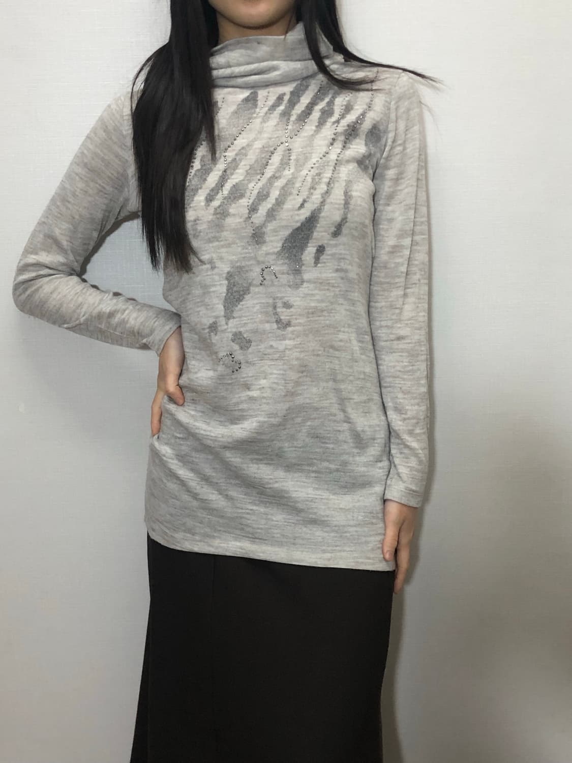 빈티지 라이트 그레이 오리엔탈 탑 상품이미지1