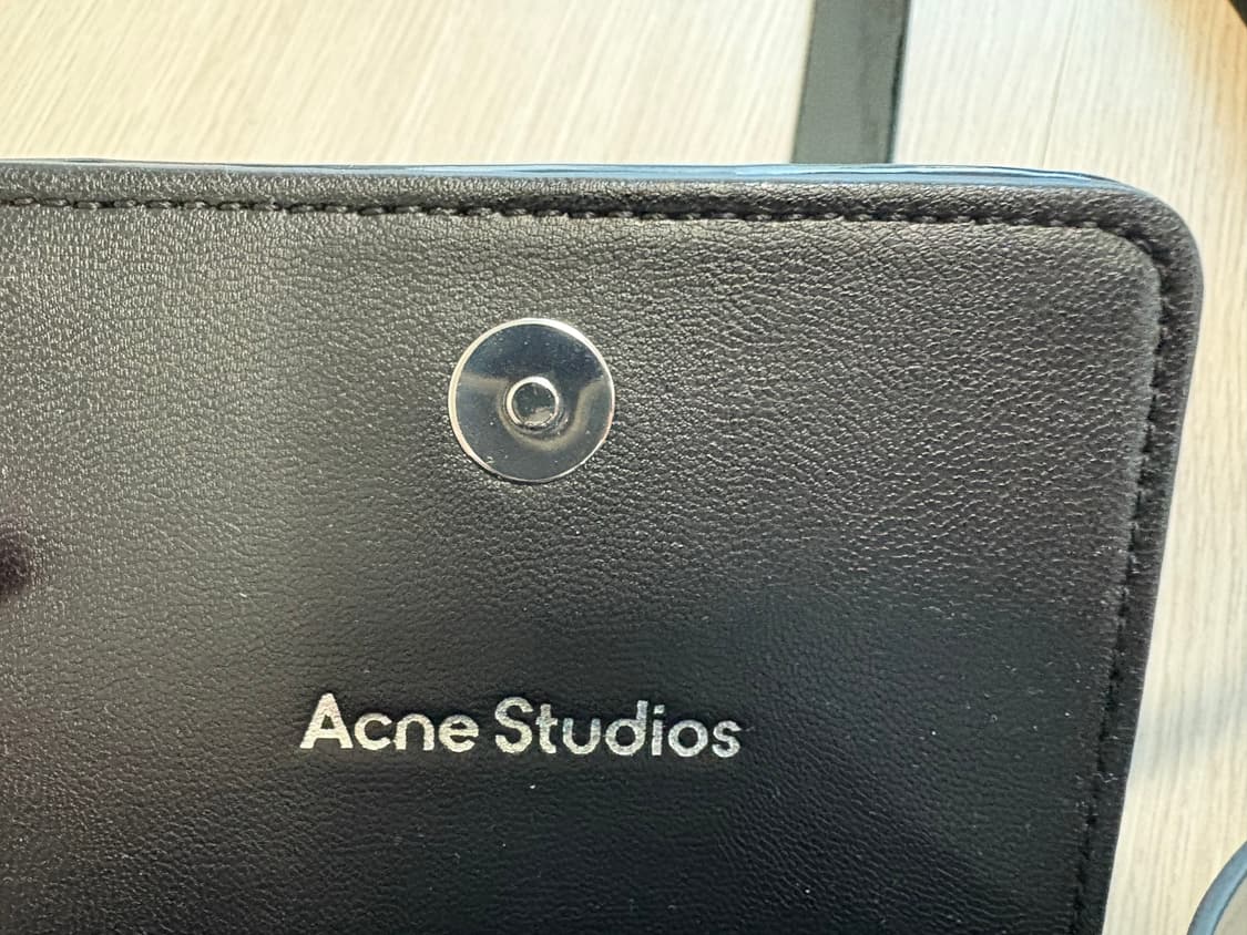 아크네 이모지 숄더백 가방 상품이미지3