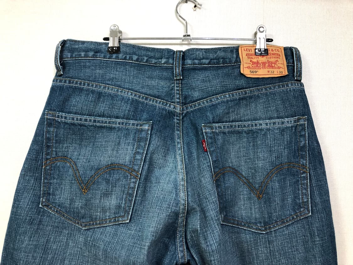 리바이스 569 루즈 스트레이트핏 워싱 청바지 32 상품이미지3