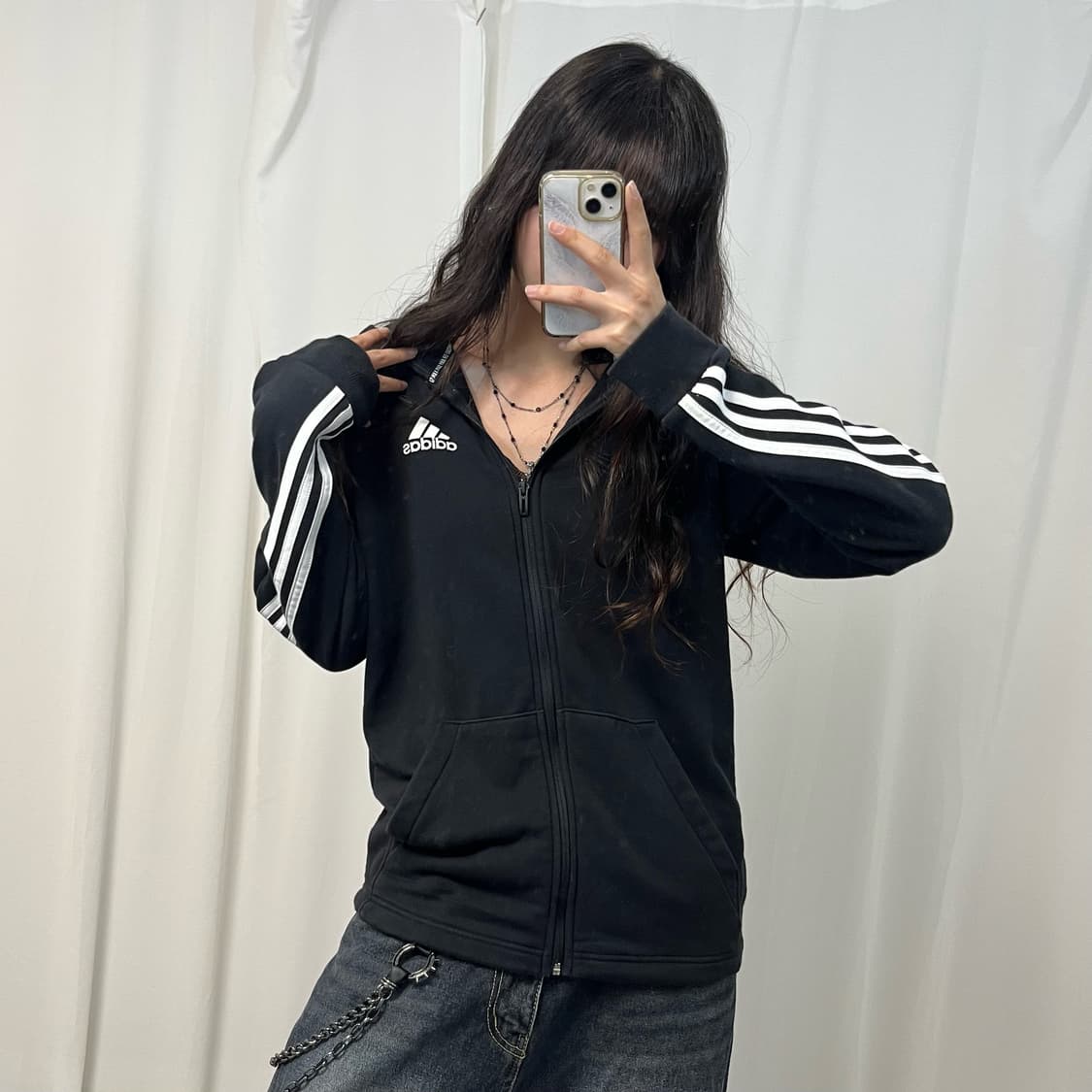 Adidas black hood zip-up 상품이미지2