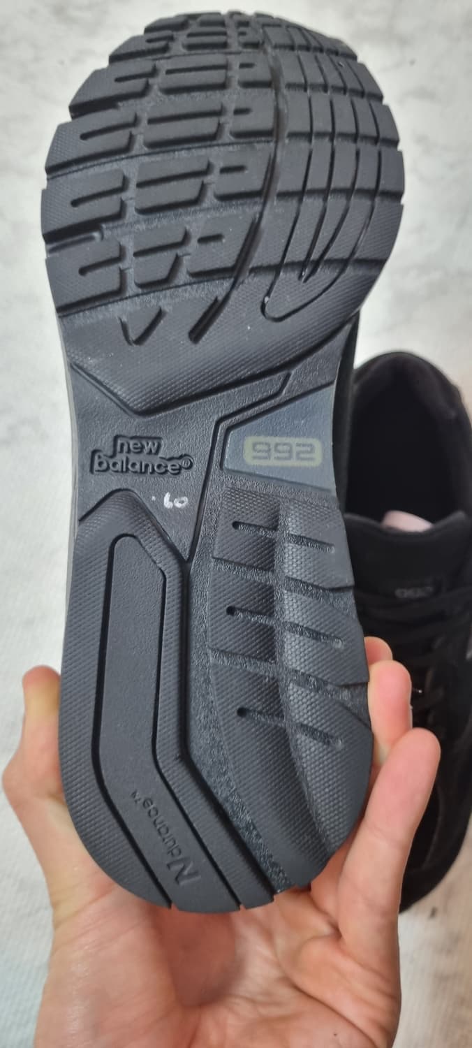 뉴발란스 992 ea 트리플 블랙 265 상품이미지7