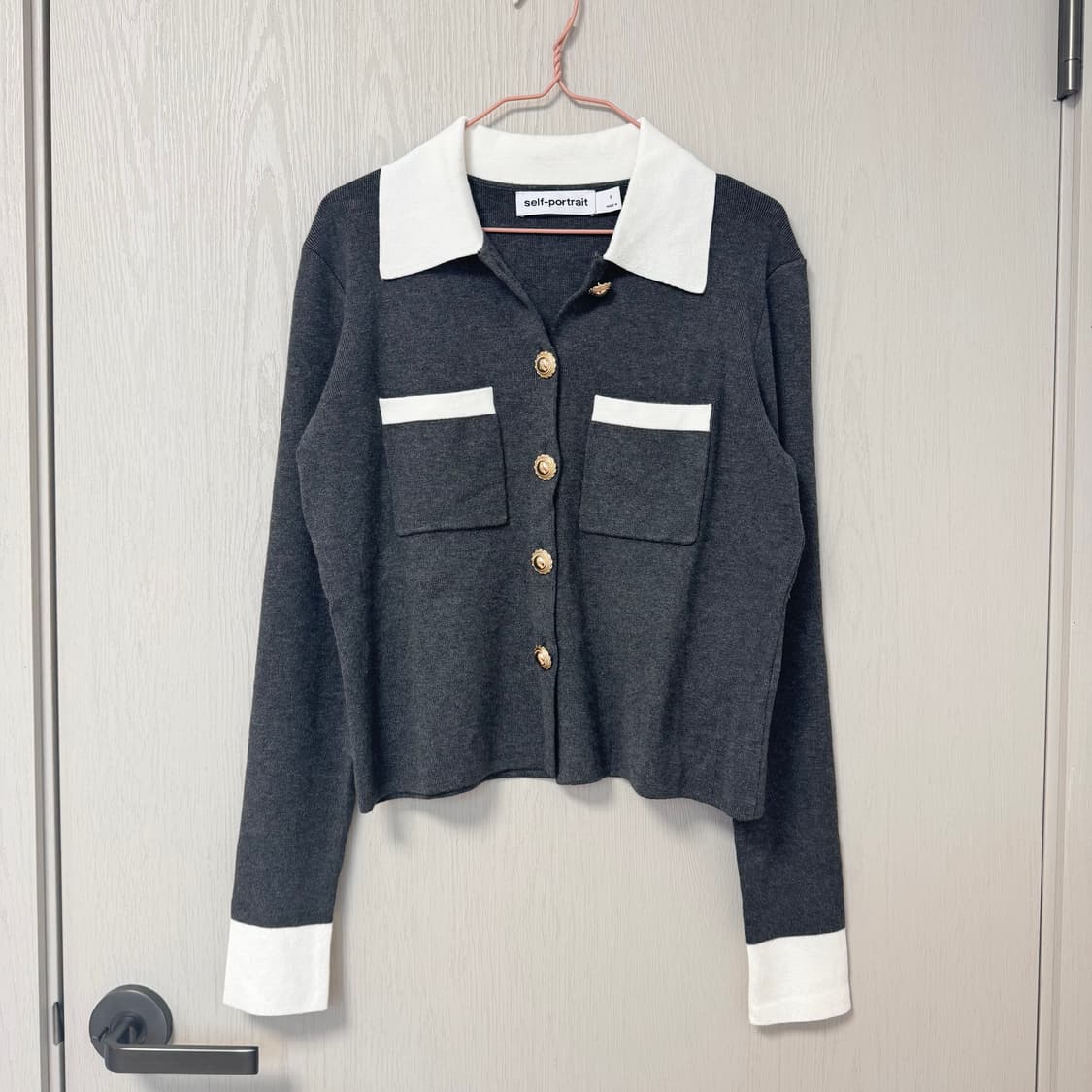 (s) 셀프포트레이트 배색 가디건 상품이미지1