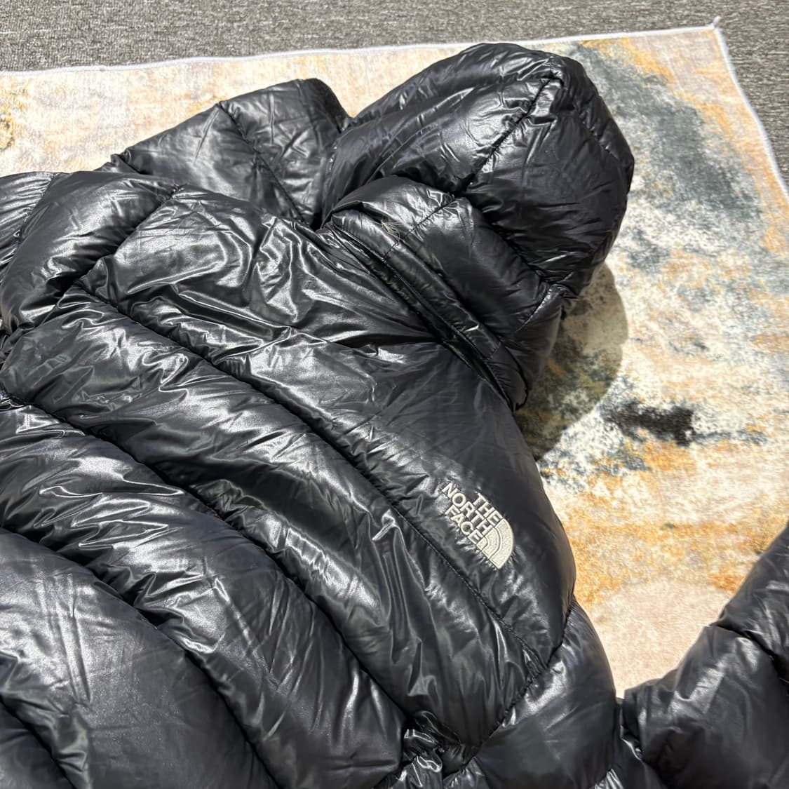 노스페이스 유광 후드패딩 자켓 상품이미지10