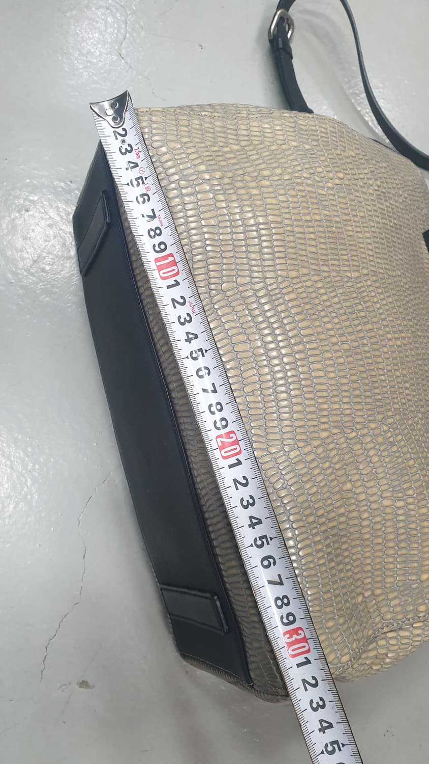 루즈앤라운지 나비드스네이크스킨더블집 가죽가방 상품이미지6