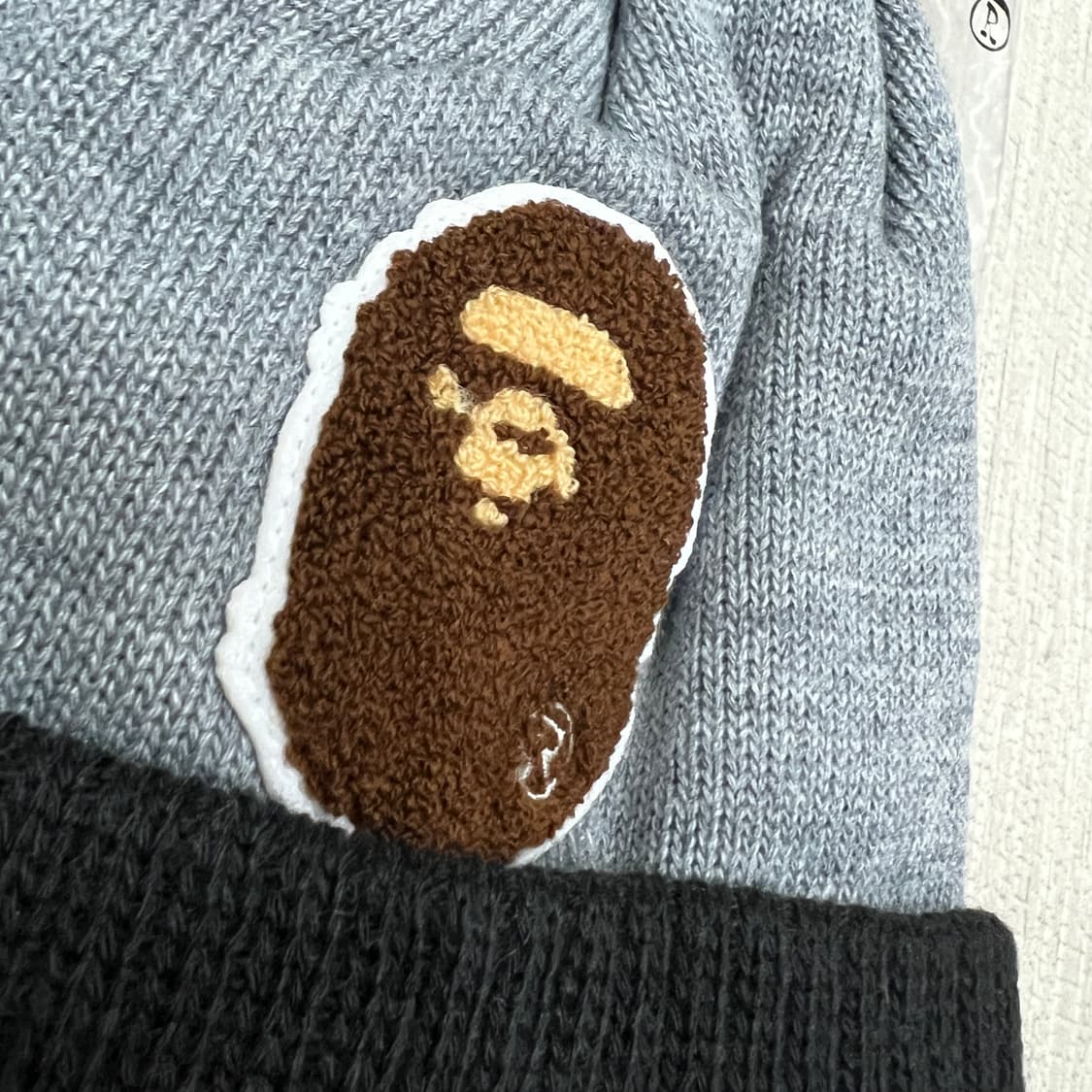 BAPE 사루 패치 폼폼 비니 상품이미지3