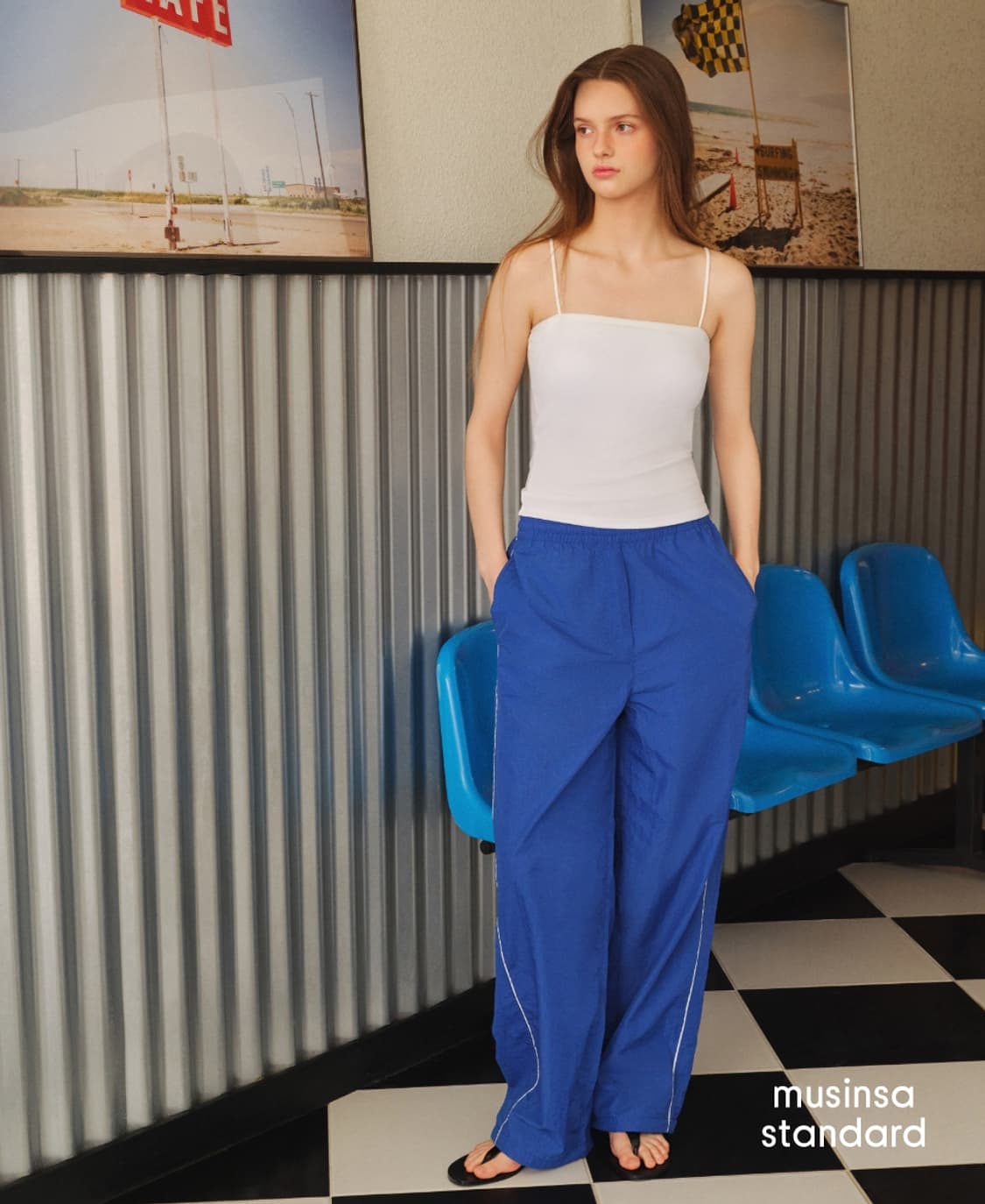 24 미개봉) 무신사스탠다드 우먼 와이드 트랙팬츠 블루 여성 바지 상품이미지5