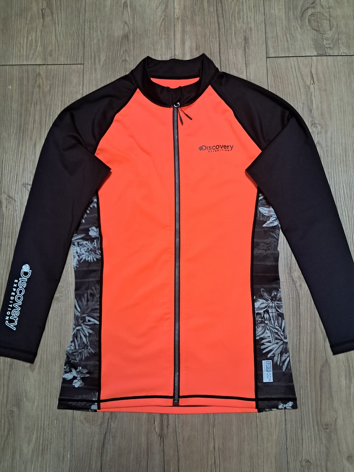 디스커버리 래쉬가드 100 상품이미지1