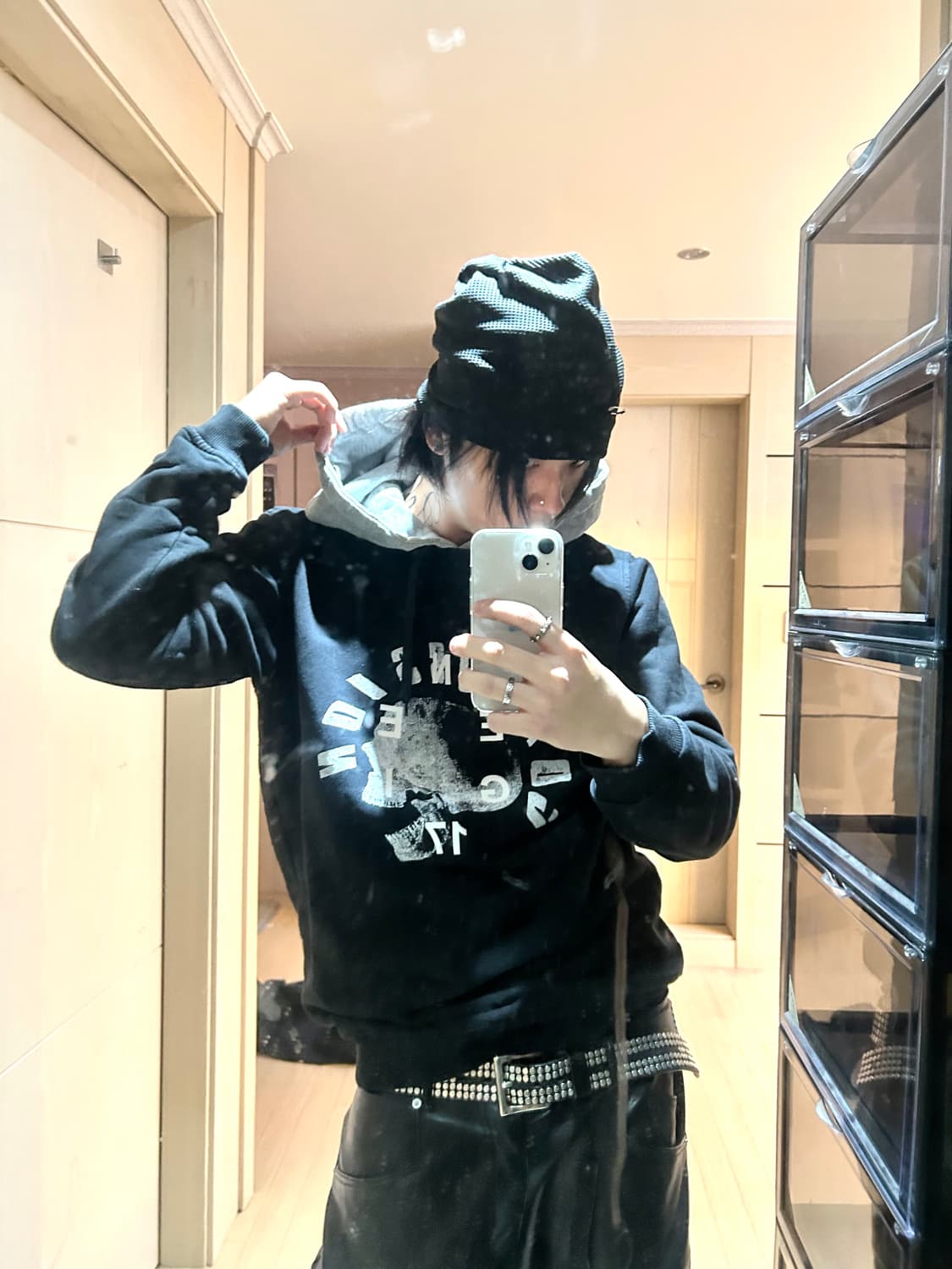 Neige Two tone Graphic hoodie 상품이미지2