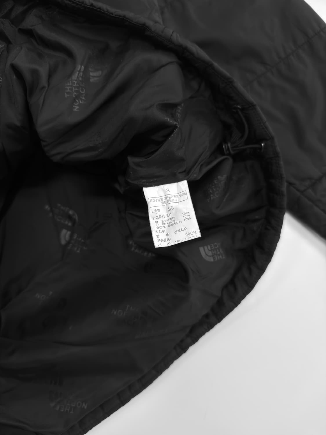 노스페이스 경량패딩 상품이미지5
