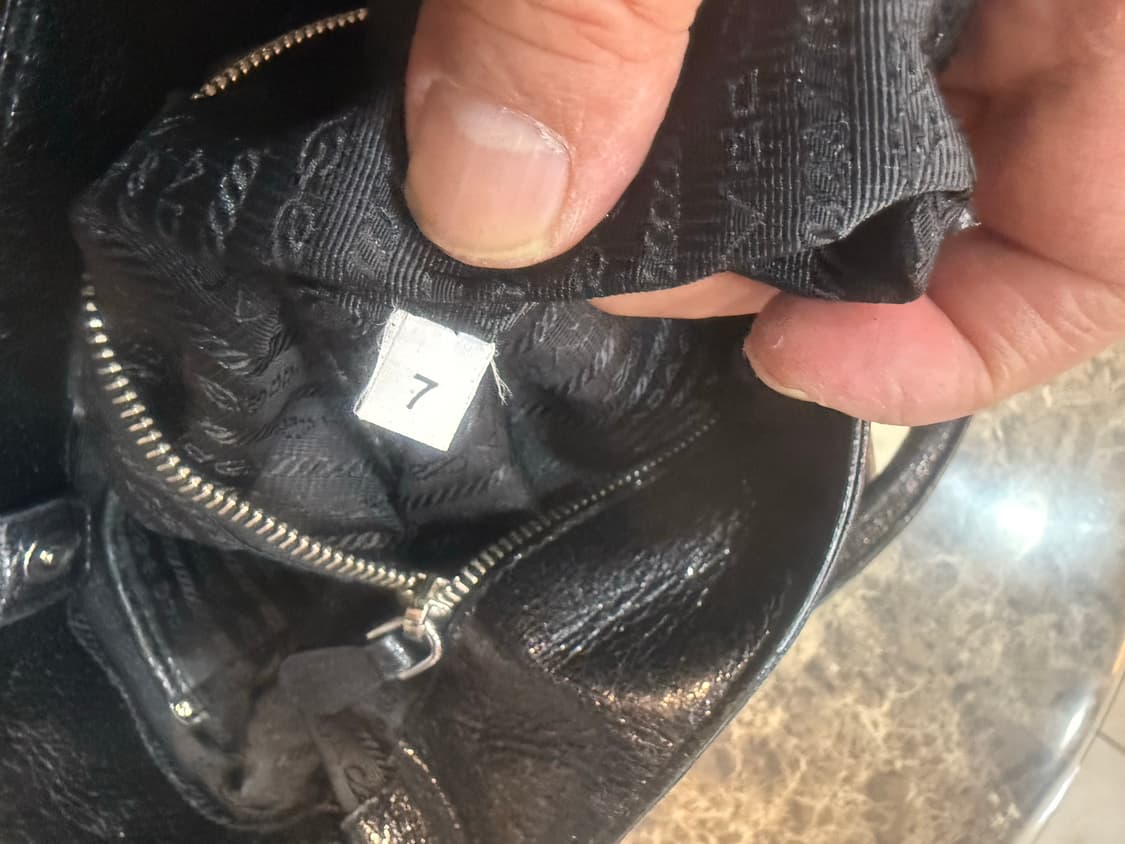 정품 프라다 테수토 붐버 2way백 팝니다 상품이미지10