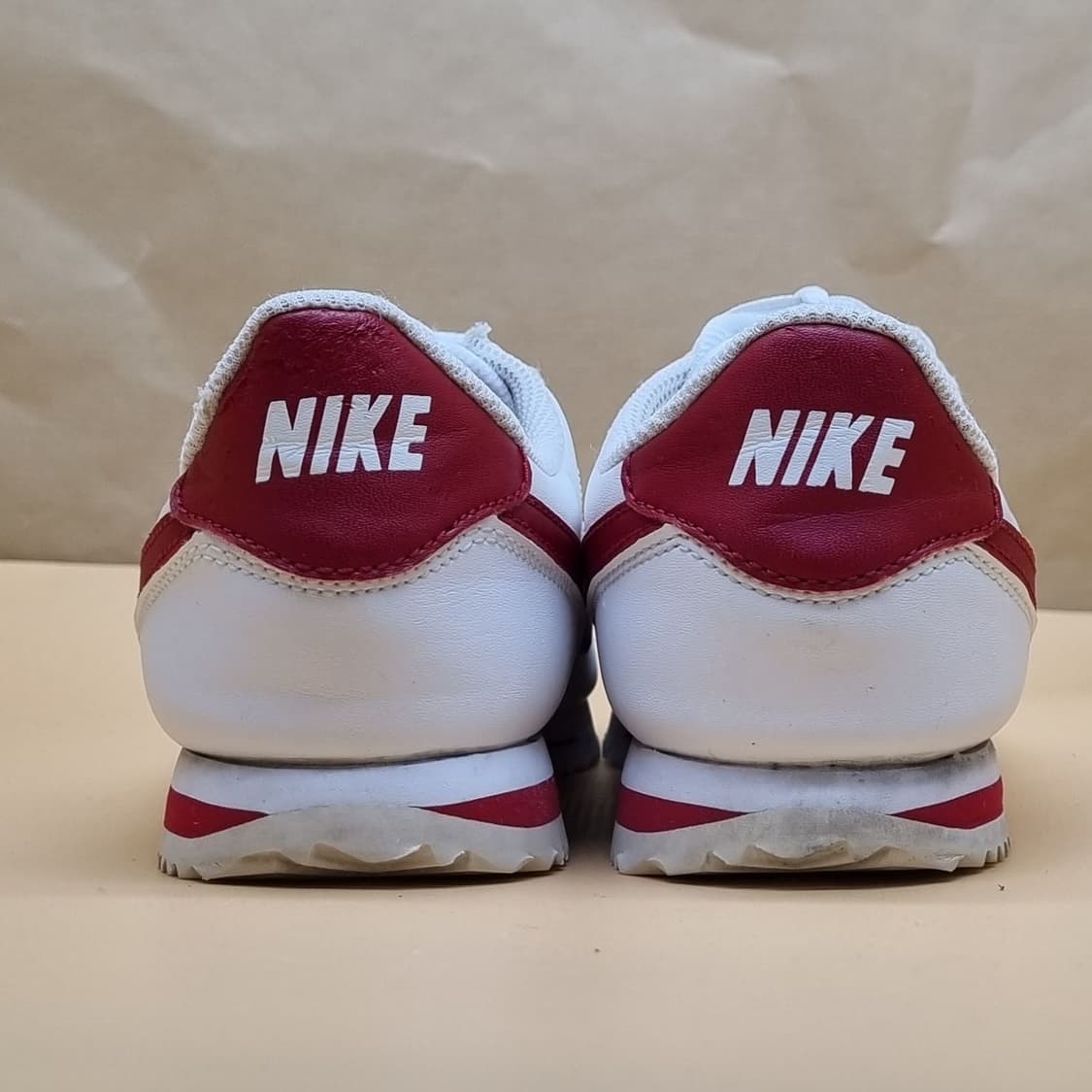 나이키 코르테즈 흰빨 여성운동화230. 상품이미지3