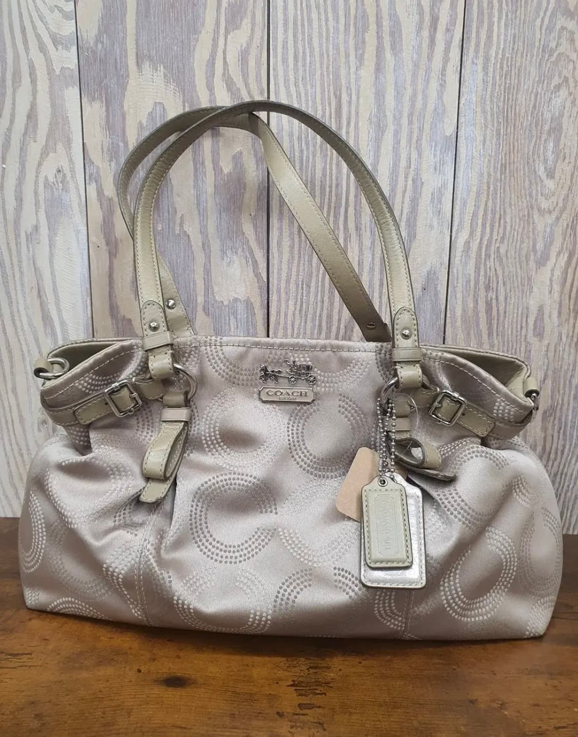 코치 메디슨 사첼백 상품이미지2