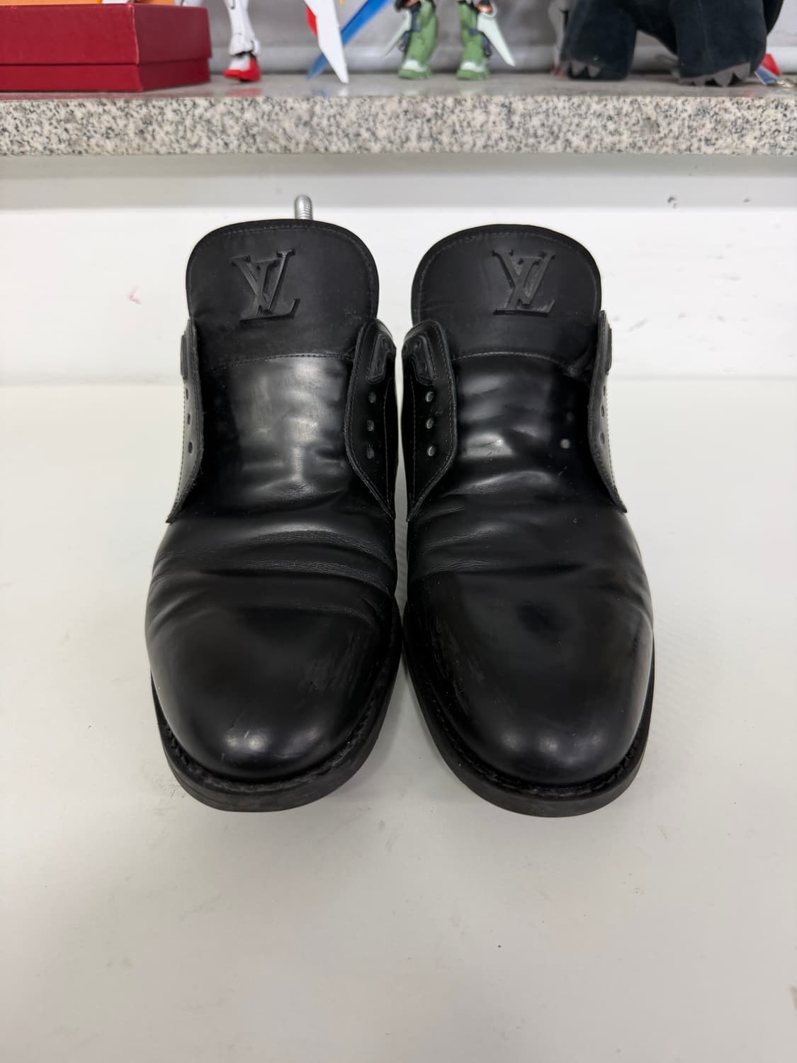 정품) 루이비통 남성 LV로고 구두 7(260) 상품이미지1