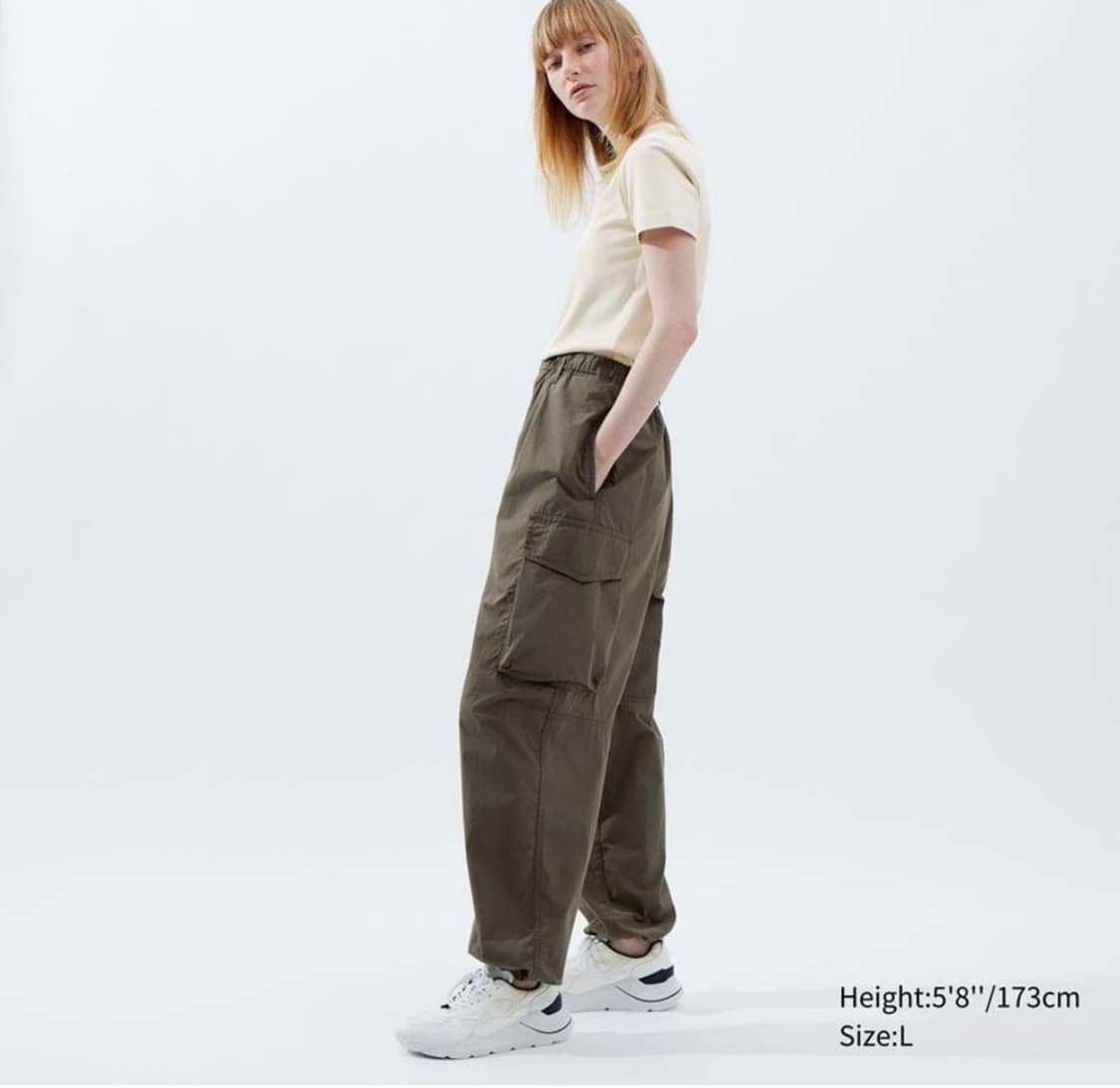 [L] 유니클로 와이드핏 파라슈트 카고팬츠 상품이미지5