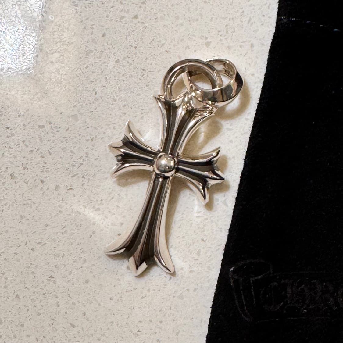 [완전새상품] 크롬하츠 크로스 위드 베일 팬던트 목걸이 상품이미지1