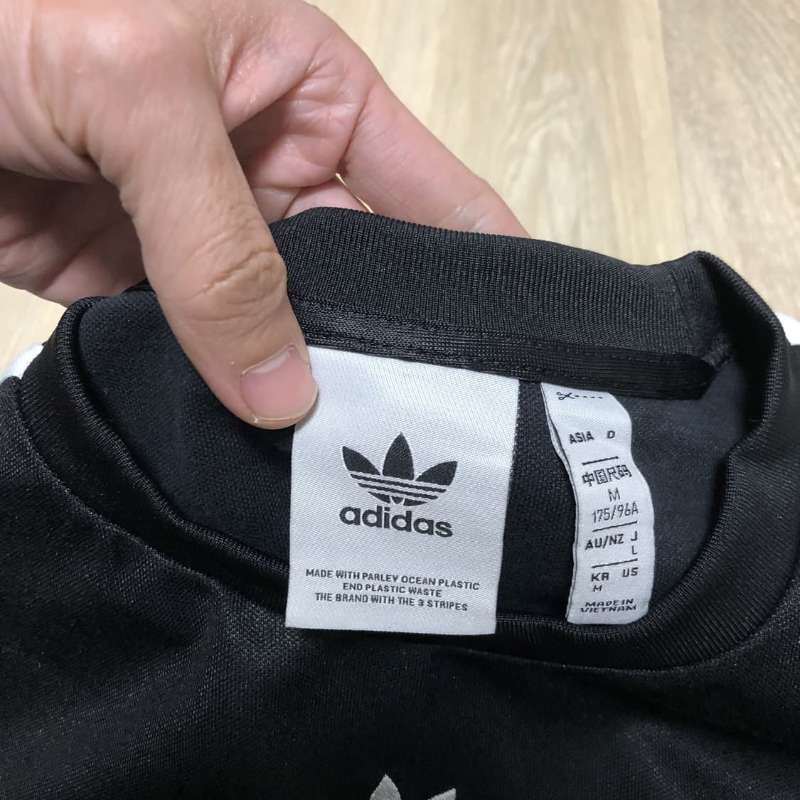 (오버핏 M) 아디다스 adidas 커트라인 져지 맨투맨 블랙 상품이미지3