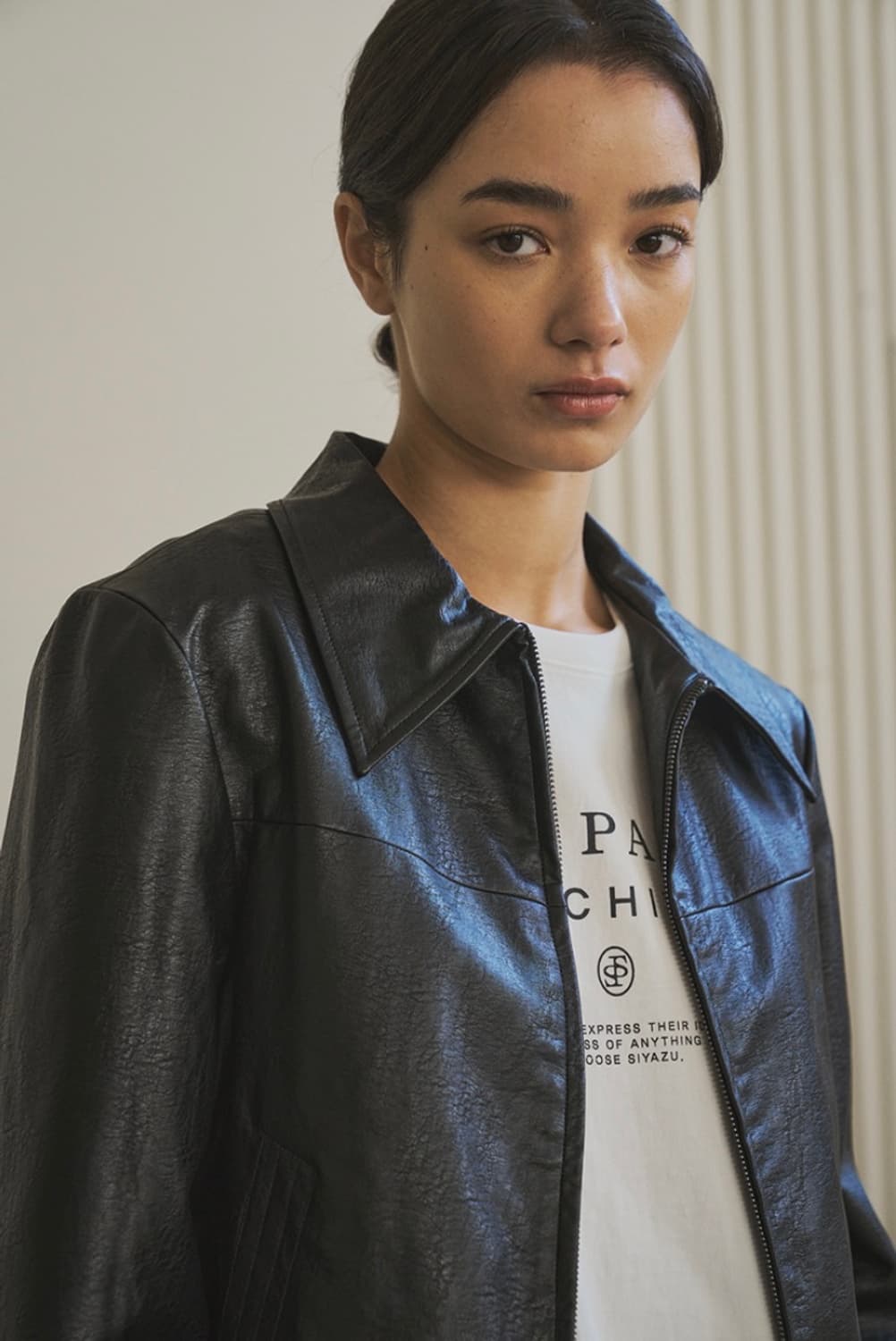 시야쥬 SIYAZU 크롭 레더 자켓 블랙 상품이미지6