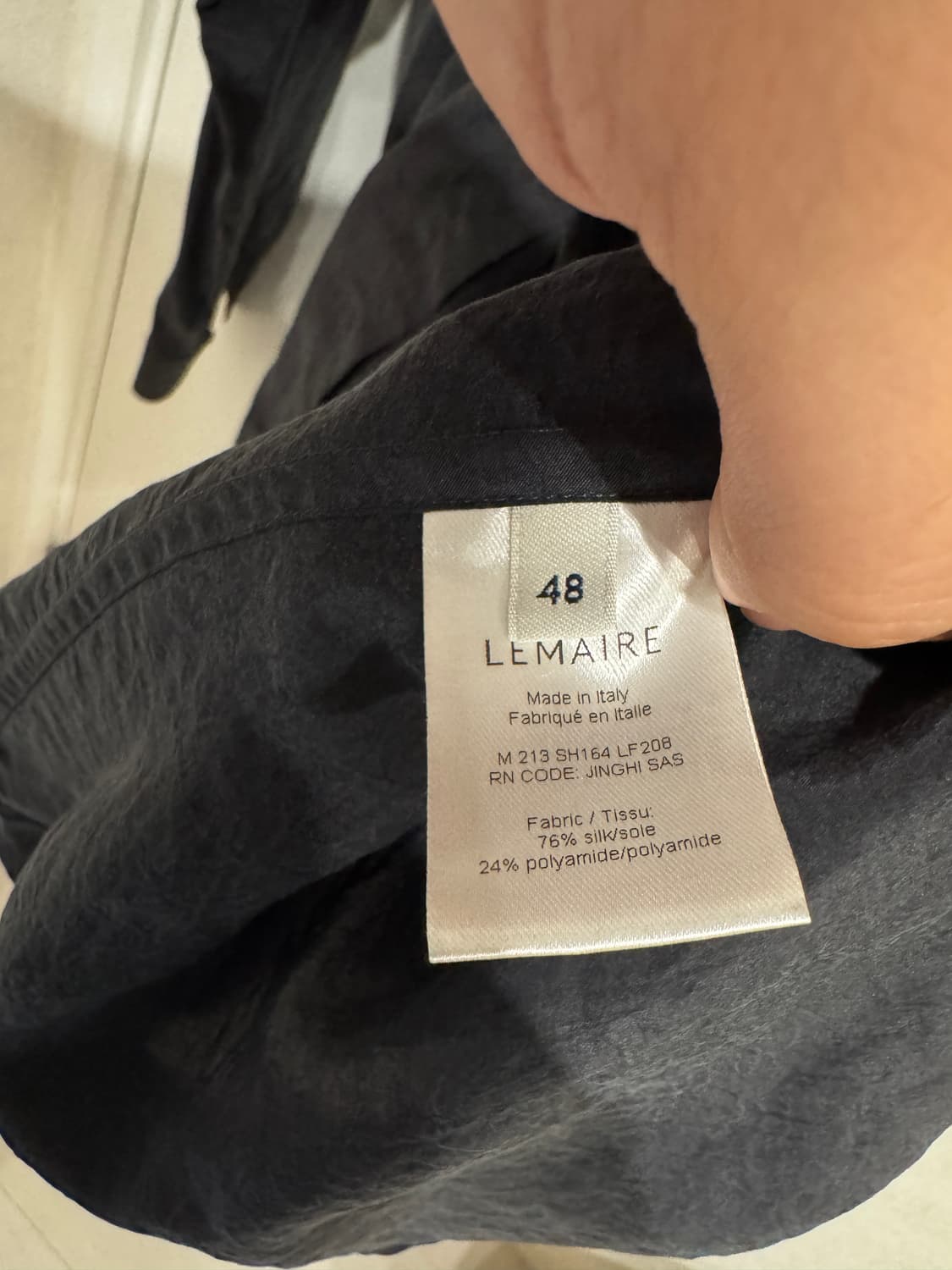 르메르 랩 오버 드라이실크 셔츠 48 상품이미지2