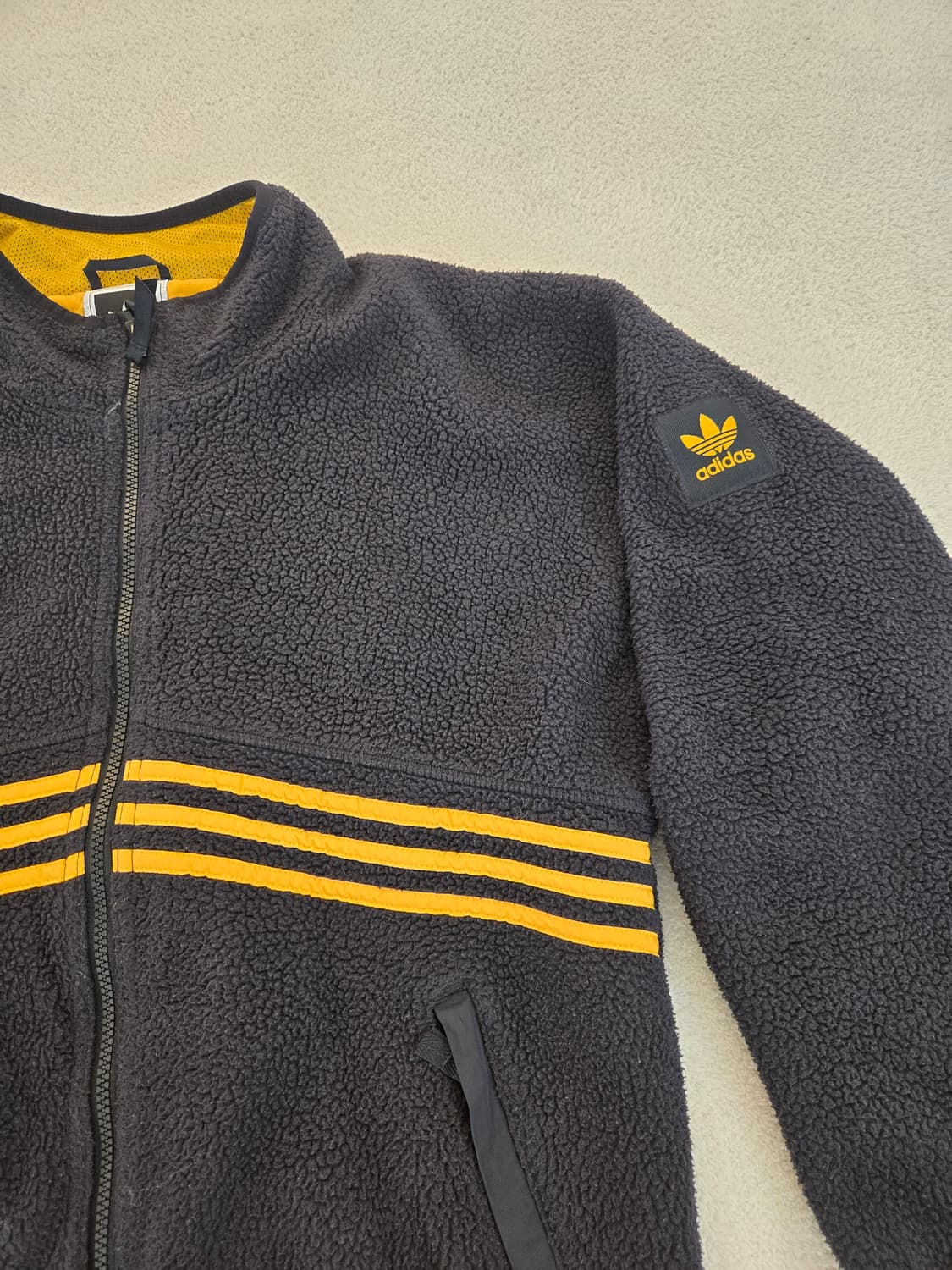 아디다스 삼선 플리스 자켓 블랙/옐로우 XL 상품이미지3