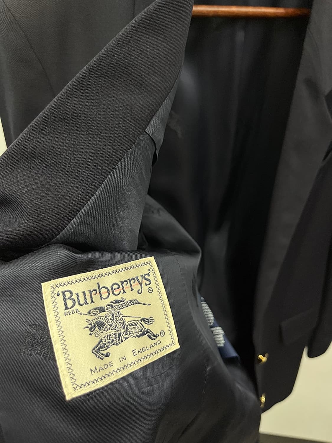 여) 버버리 네이비 금장자켓  상품이미지5