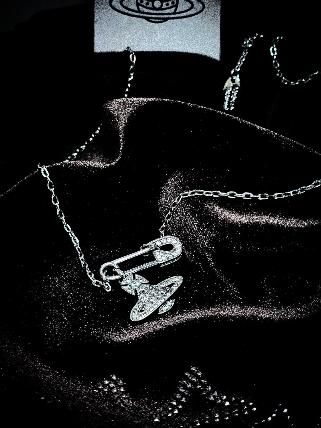 비비안웨스트우드 루크리스 목걸이 상품이미지3