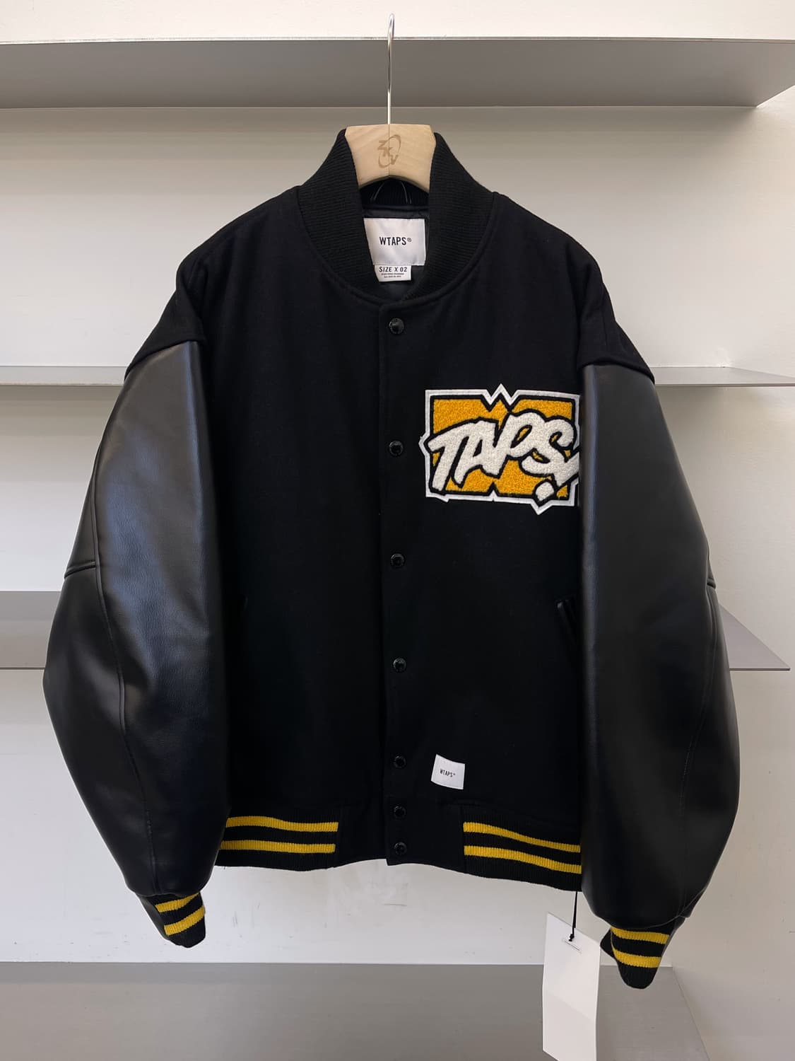 더블탭스 22aw 뉴욕 바시티 자켓 상품이미지4