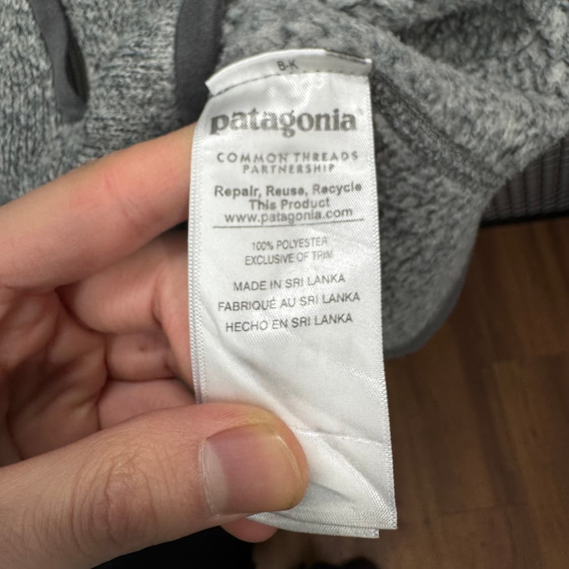 파타고니아 플리스 솔리드 베스트 자켓 사이드 집업 디테일 그레이 상품이미지6